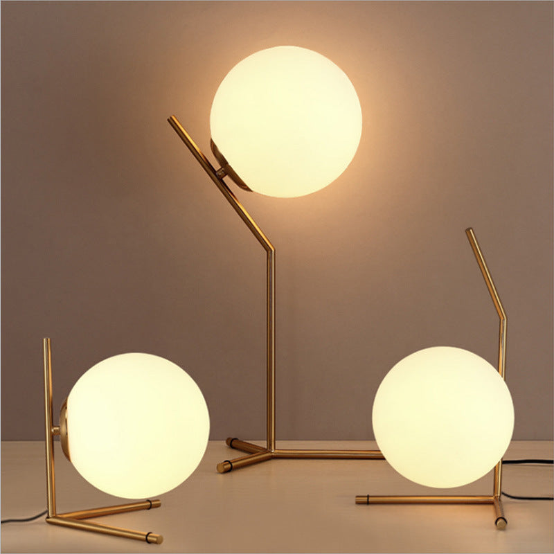 Simple glass ball table lamp - SLW Home