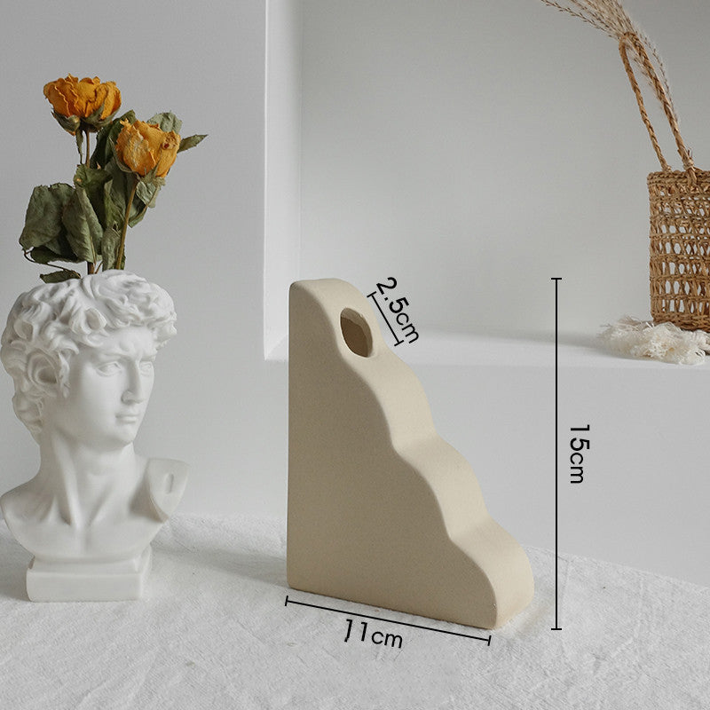 Simplicity Ceramic Vase - SLW Home