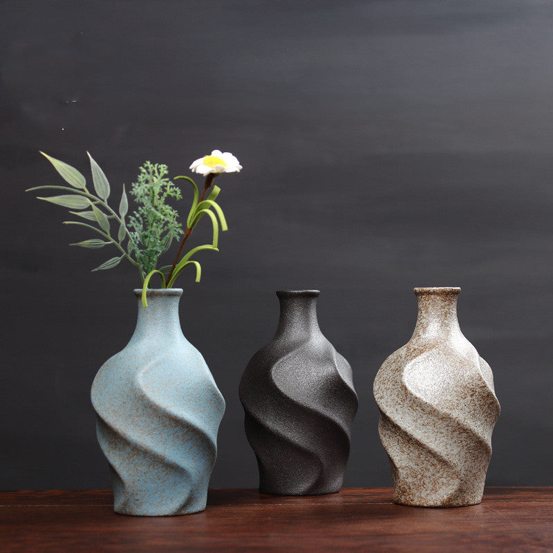 Earthlic Ceramic Vase - SLW Home