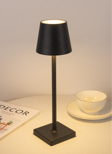 Aluminum LED Charging Table Lamp - SLW Home