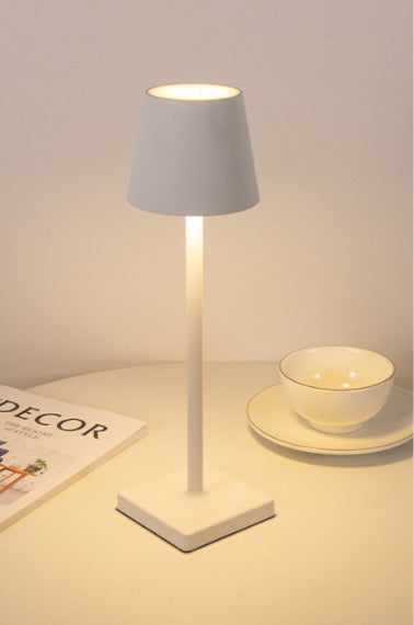 Aluminum LED Charging Table Lamp - SLW Home